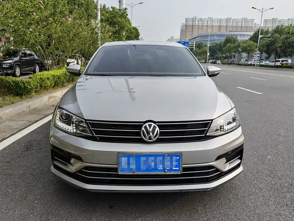 Volkswagen Sagitar — миниатюра 2