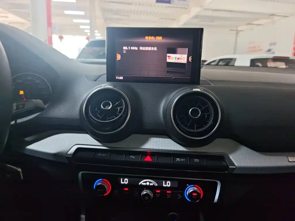Audi Q2L — миниатюра 13