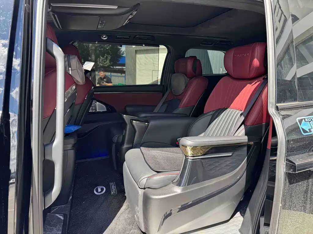 GAC Motor Trumpchi M8 — миниатюра 5