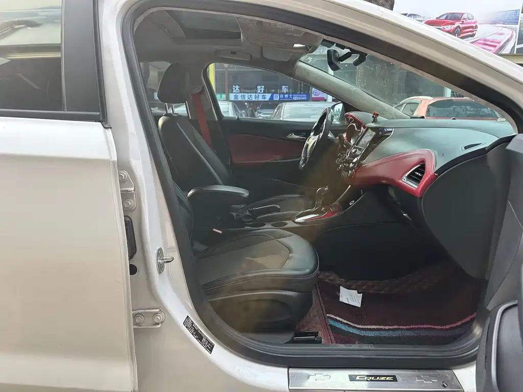 Chevrolet Cruze — миниатюра 5