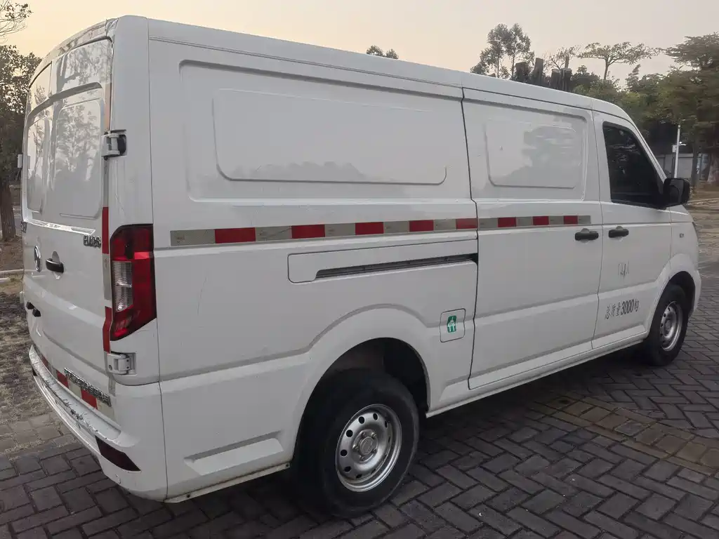 DONGFENG YUFENG EM26