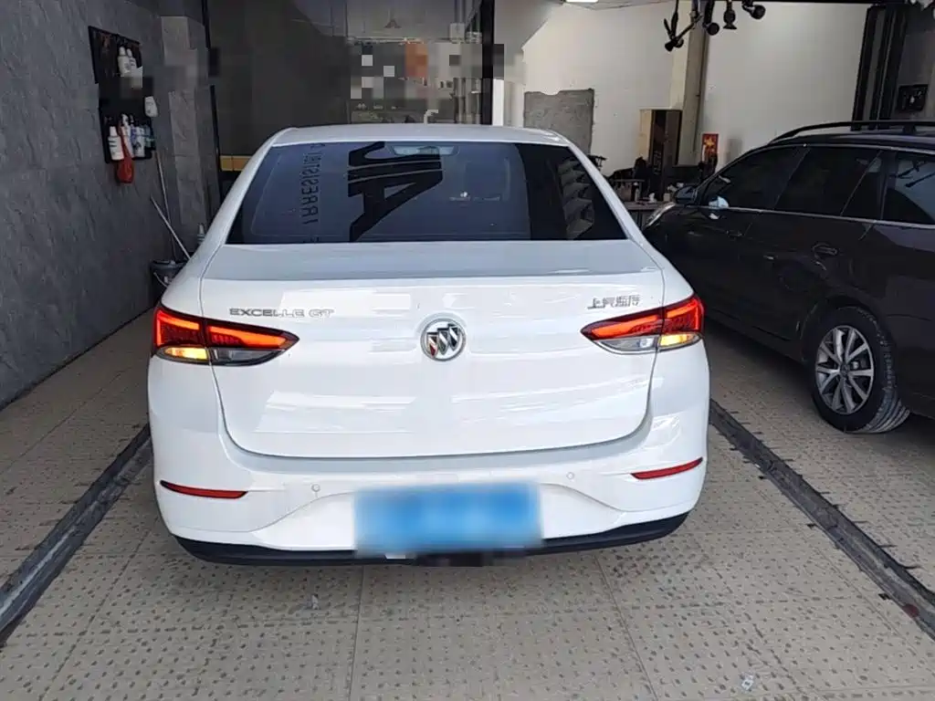 Buick Excelle 2021 1.5L AT