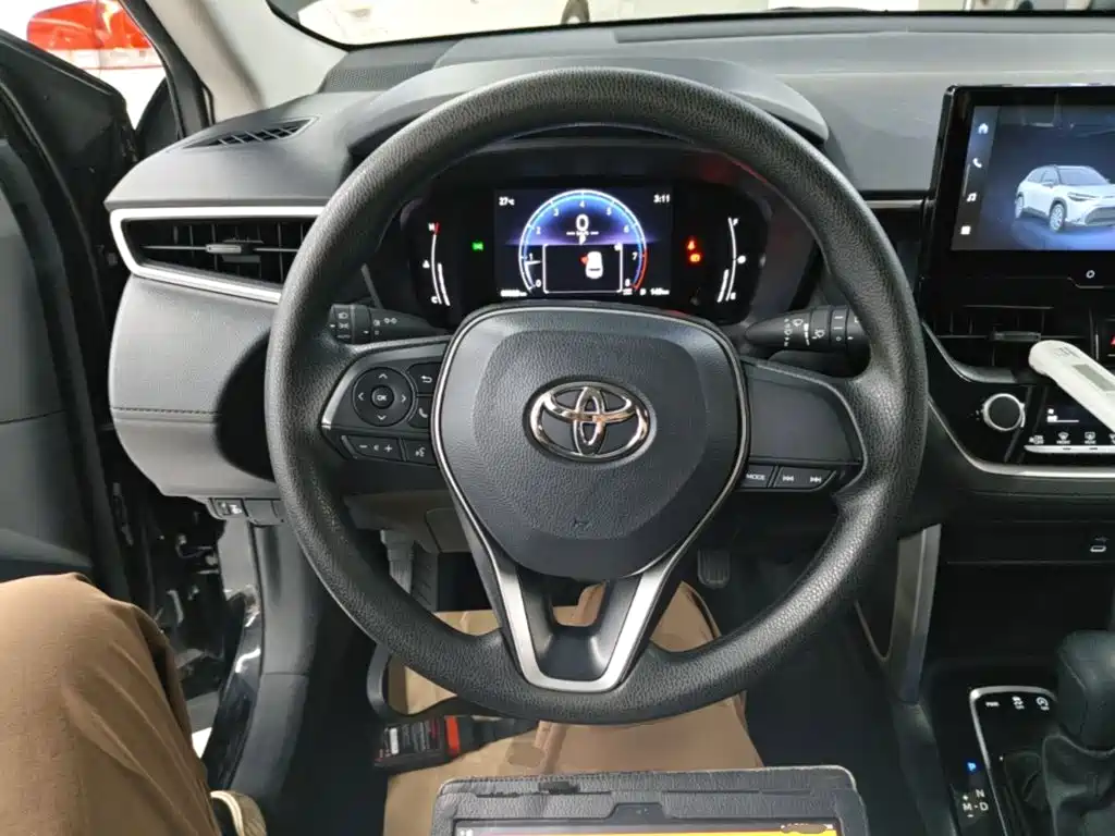 Toyota Frontlander — миниатюра 7