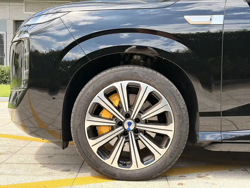 Denza Zoom N8L — миниатюра 4