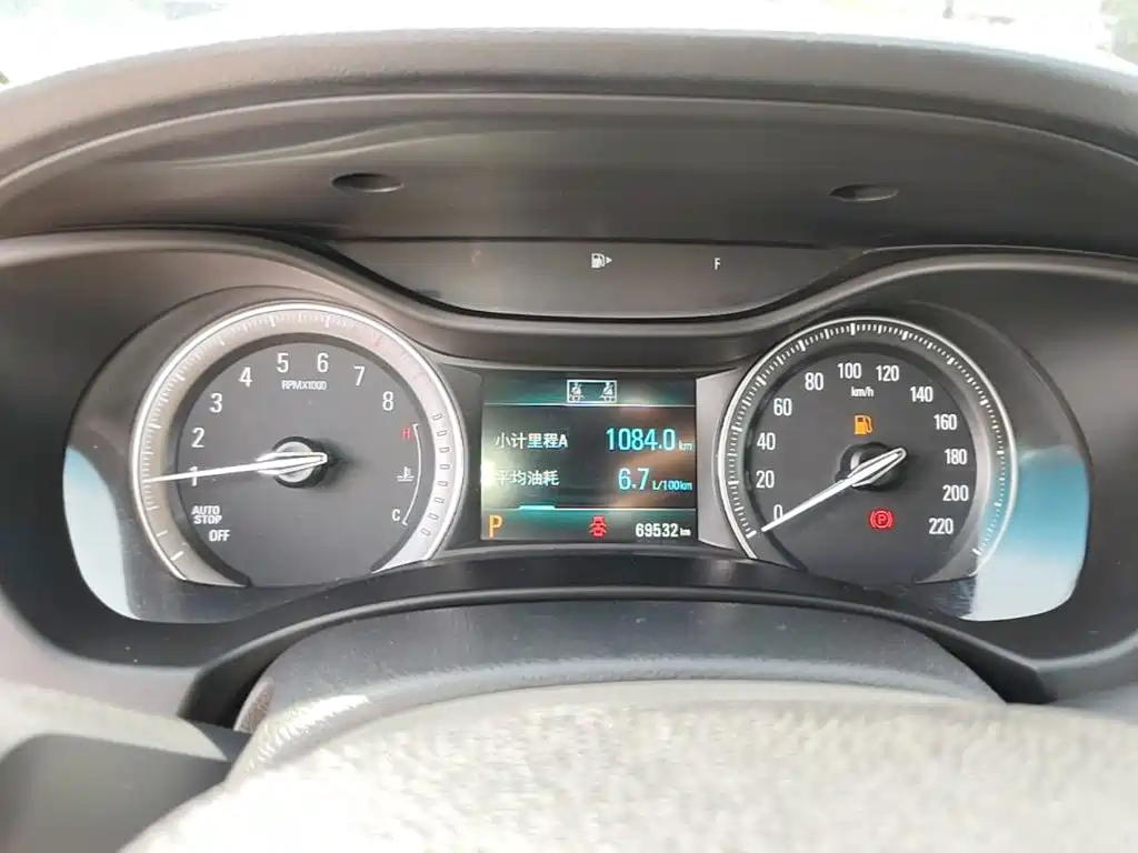 Buick GL6 — миниатюра 12