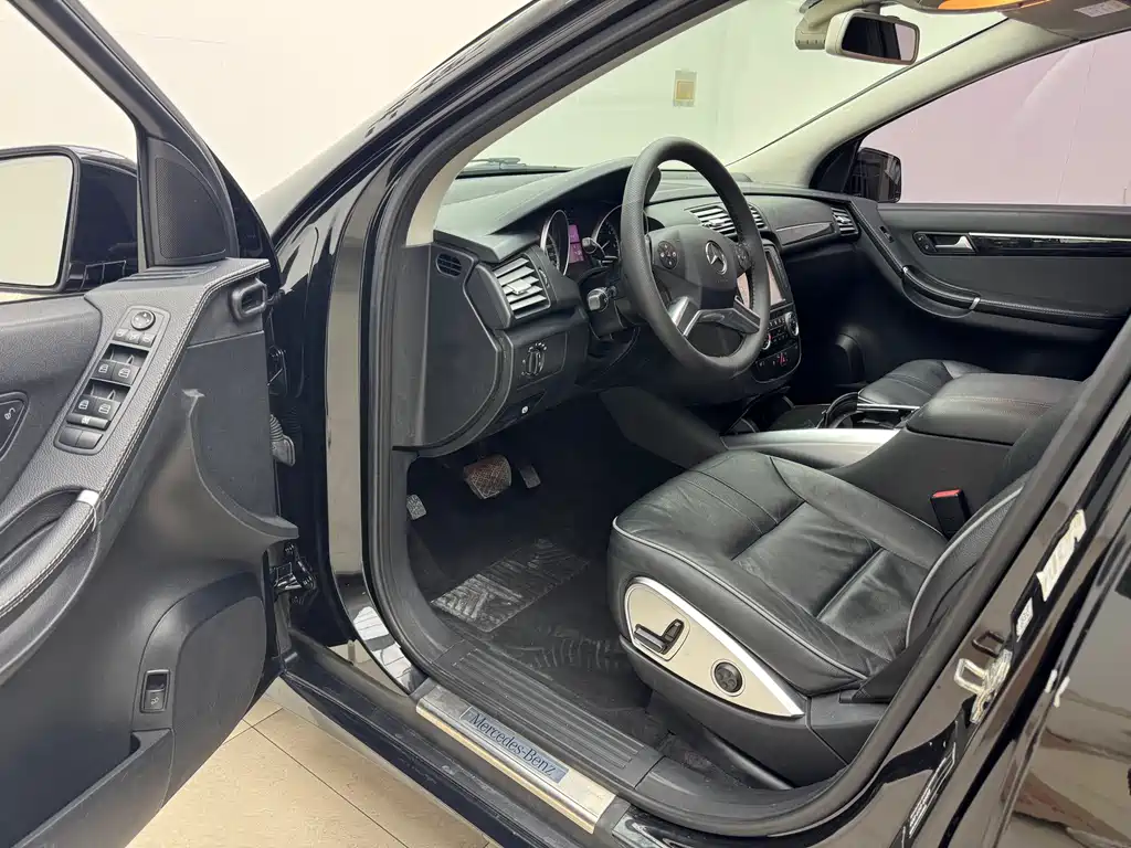 MERCEDES-BENZ R CLASS