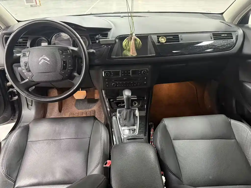 Citroen C5 — миниатюра 6