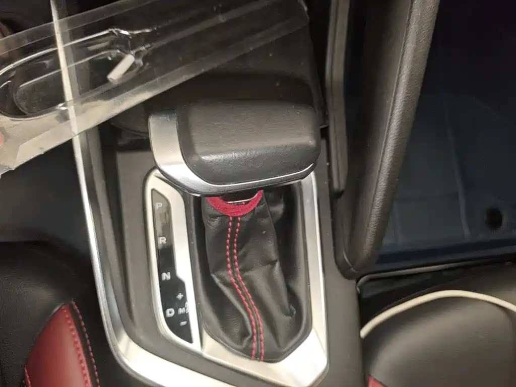 Geely Vision X3 — миниатюра 14
