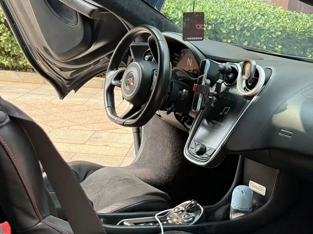 McLaren 540C 2015 3.8T Coupe