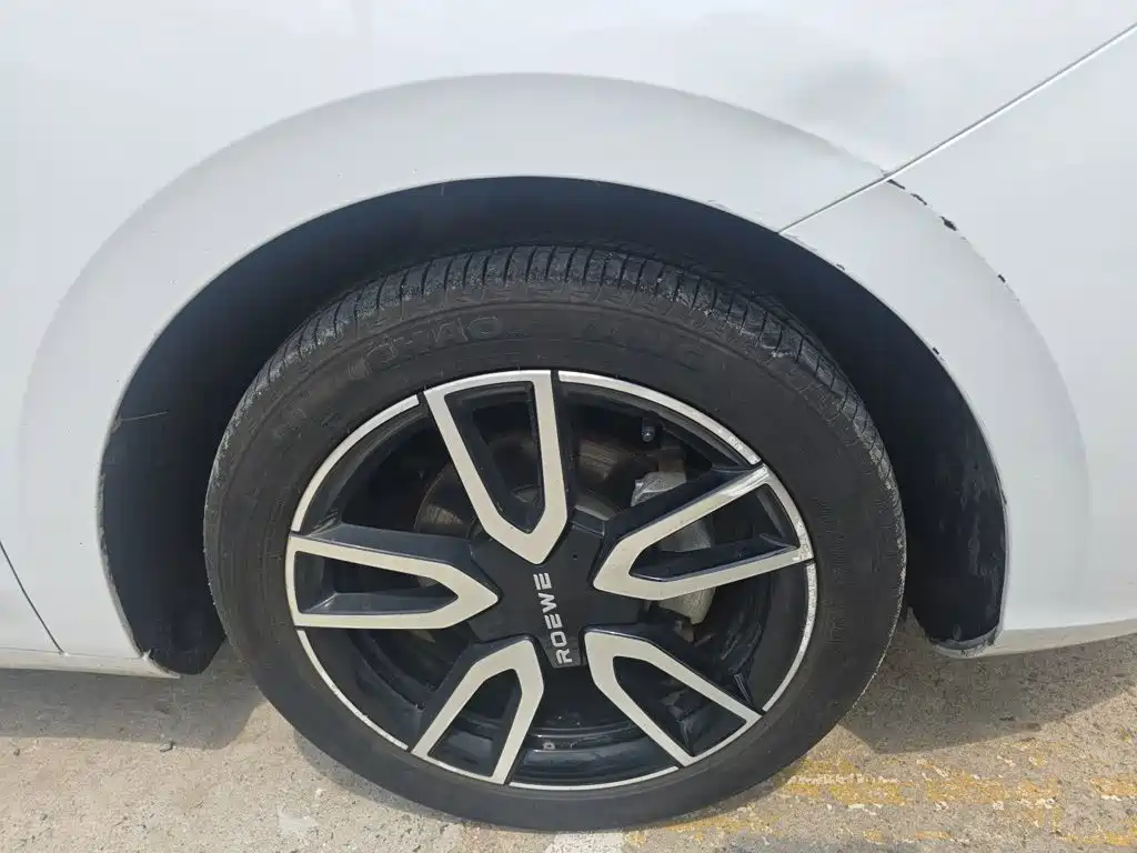 Roewe Young Wai D6 — миниатюра 25