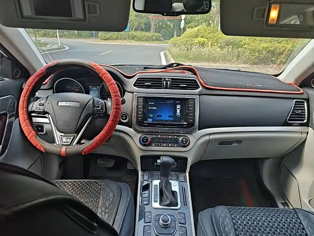 Haval H6 Coupe — миниатюра 10