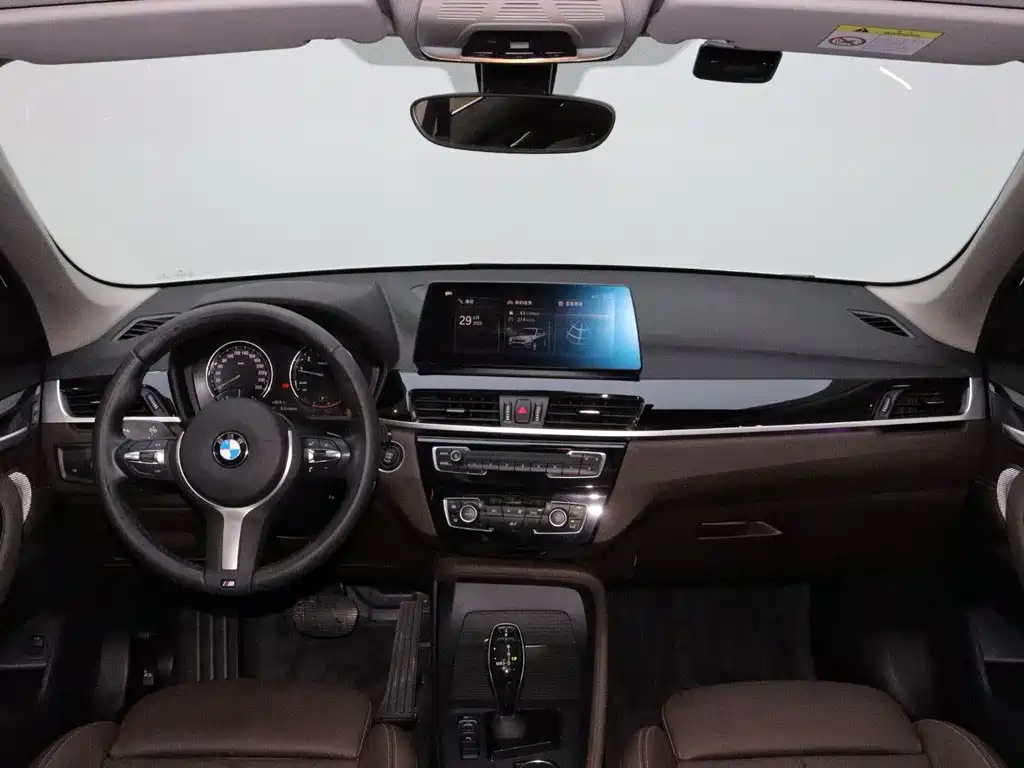 BMW X1 — миниатюра 14