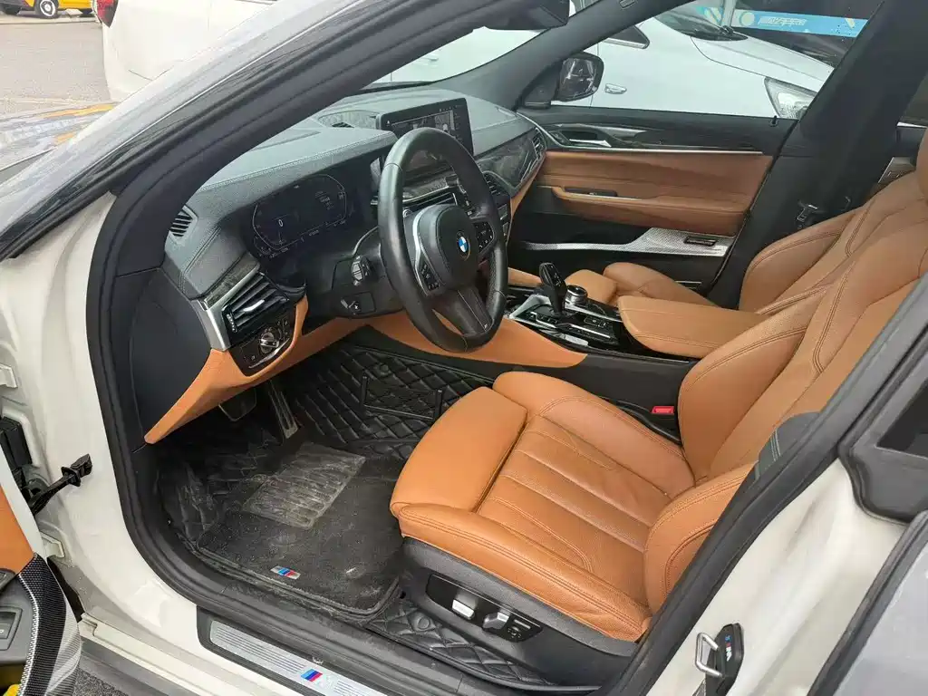 BMW 6 Series GT — миниатюра 5