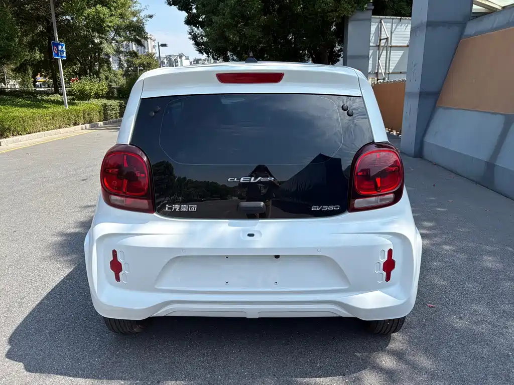 Roewe Clever — миниатюра 8