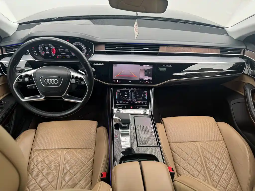 Audi A8 — миниатюра 13