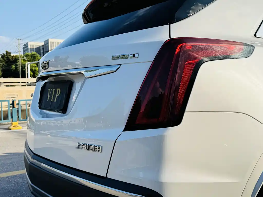 Cadillac XT5 — миниатюра 17
