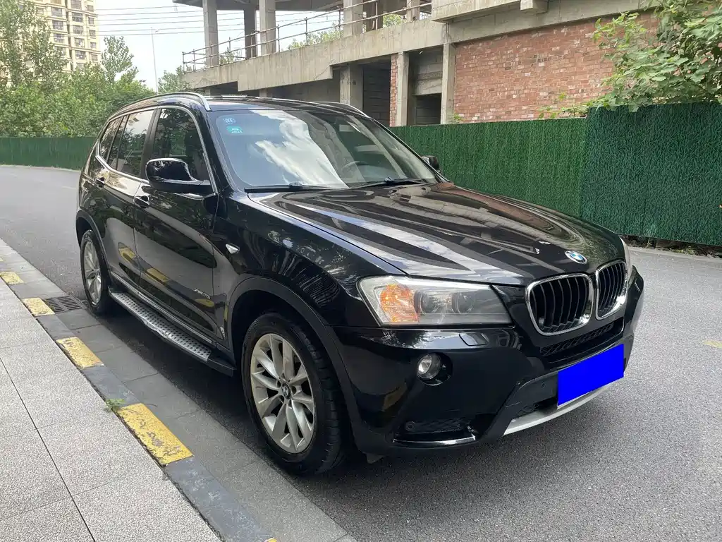 BMW X3 (Import) — миниатюра 4
