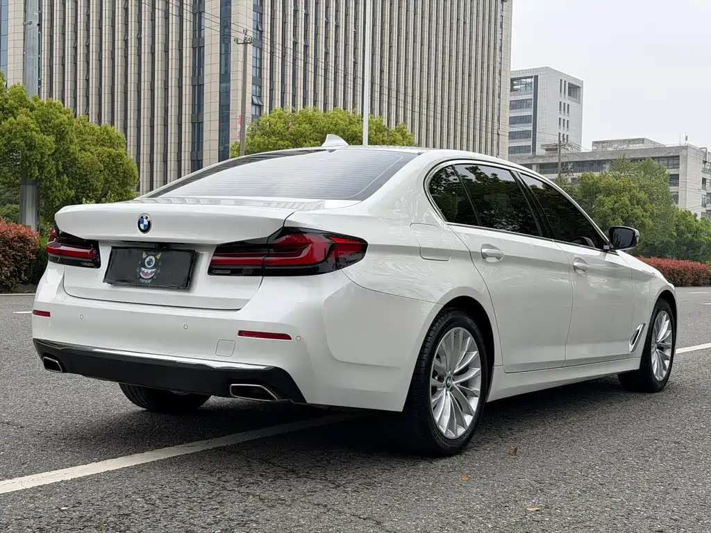 BMW 5 Series 5 2021 525Li Luxury
