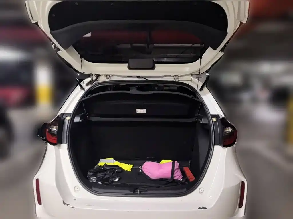 Honda Fit — миниатюра 10