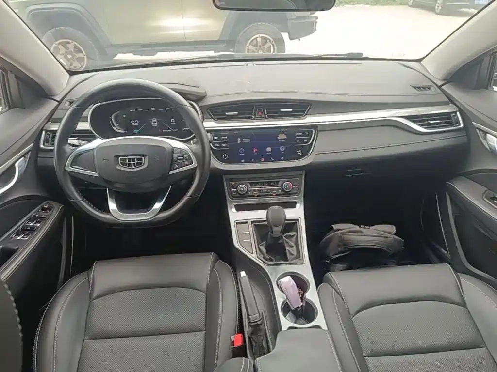 Geely Emgrand — миниатюра 10