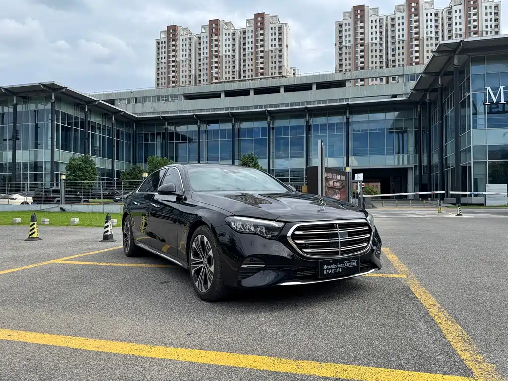 Mercedes-Benz E-Class E 2024 E 350 e L
