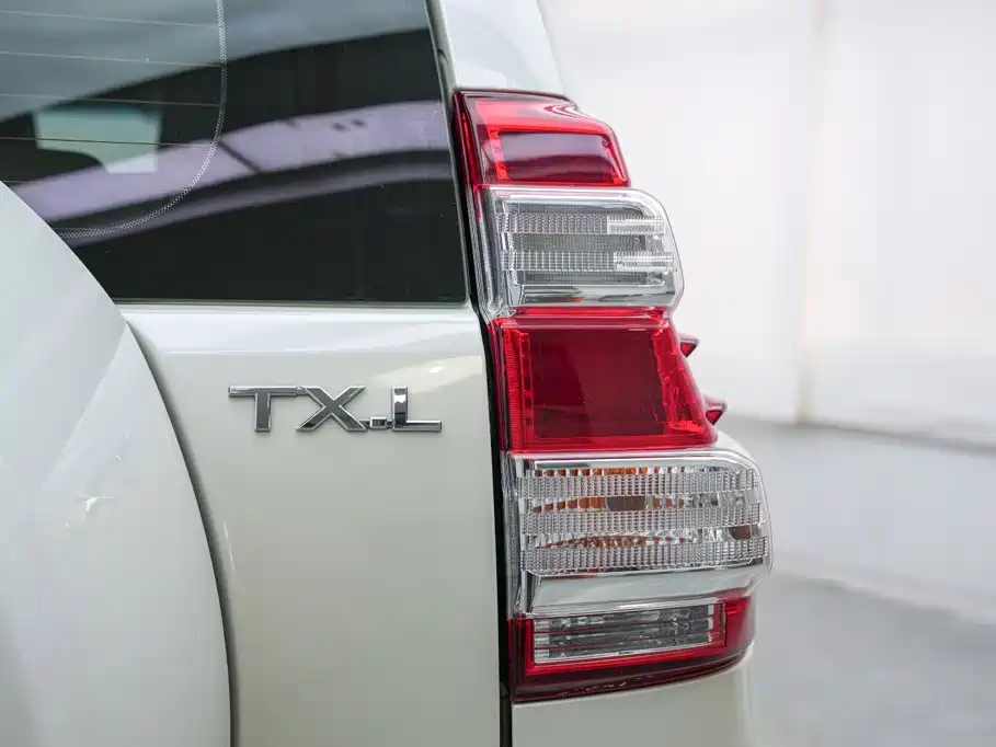 Toyota Prado (Import) — миниатюра 15