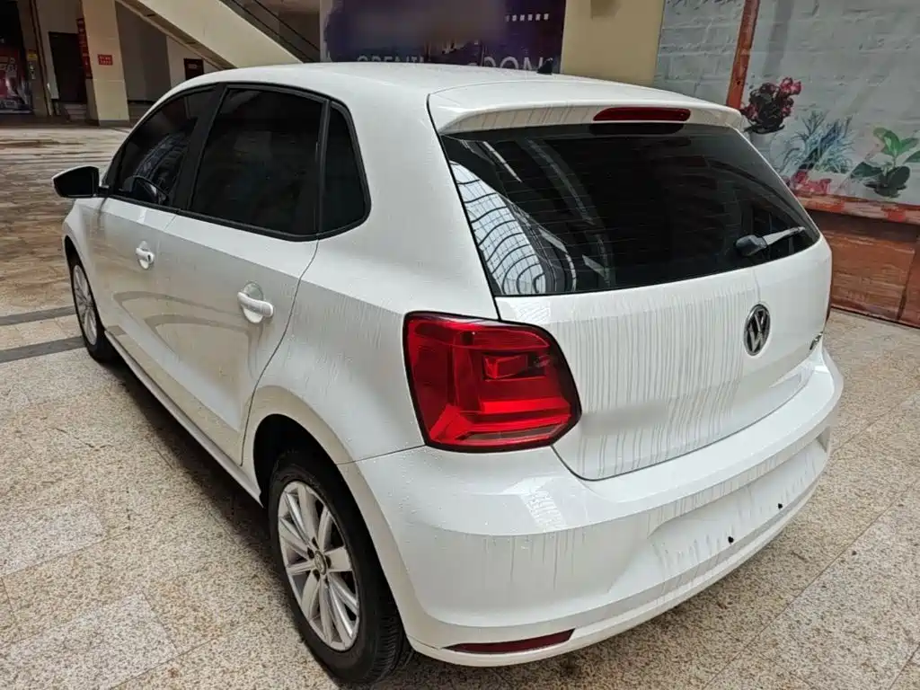 Volkswagen Polo — миниатюра 5