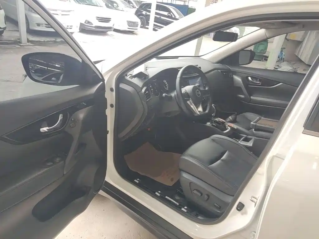 Nissan X-Trail — миниатюра 16