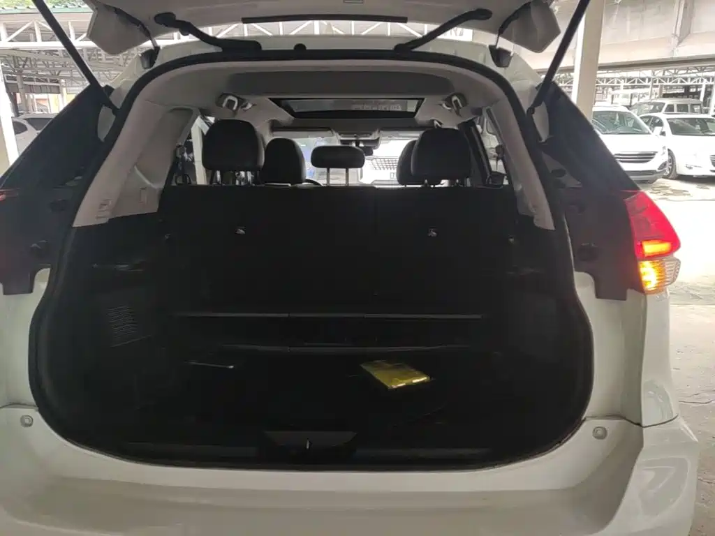 Nissan X-Trail — миниатюра 19