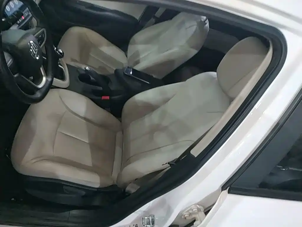 Buick Excelle — миниатюра 15
