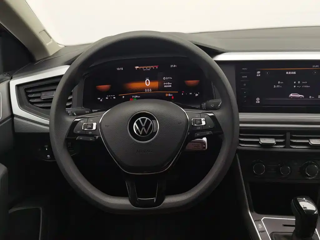 Volkswagen Polo — миниатюра 11