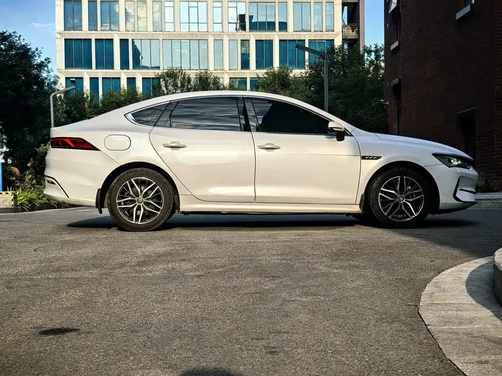 BYD Qin PLUS — миниатюра 4