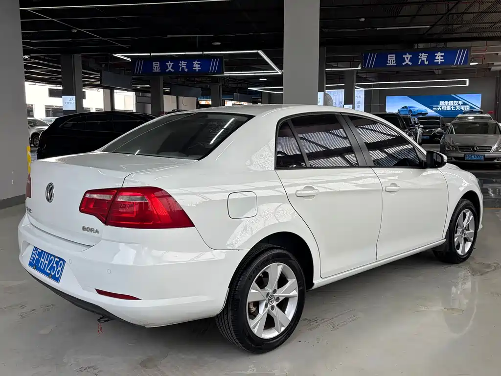Volkswagen Bora — миниатюра 15