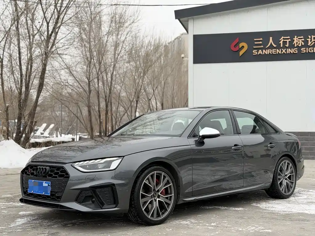 Audi S4 2025