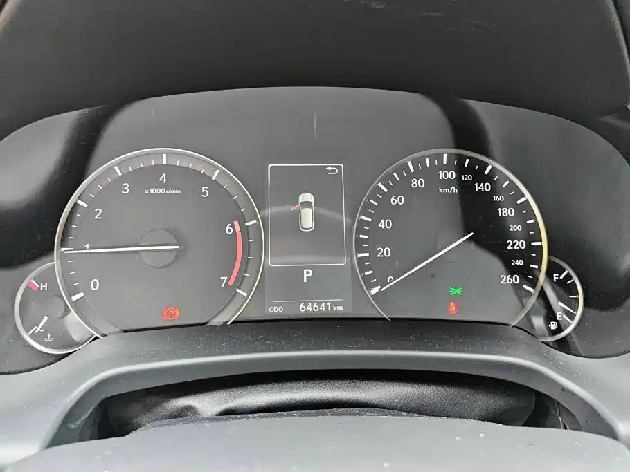 Lexus RX — миниатюра 14