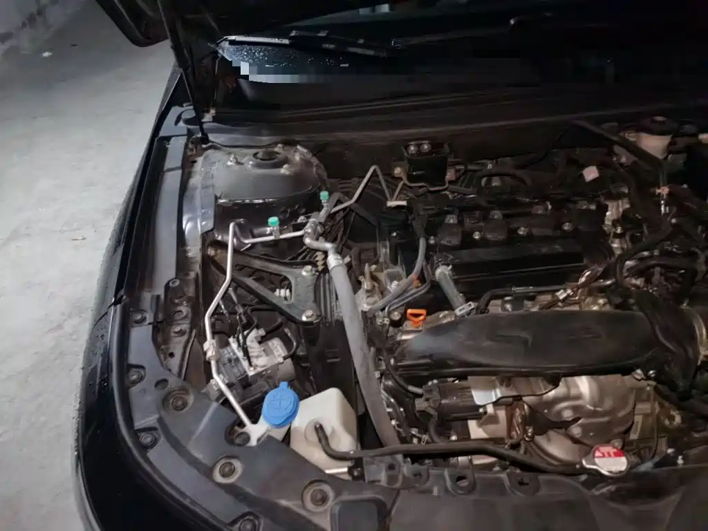 Honda Accord — миниатюра 21