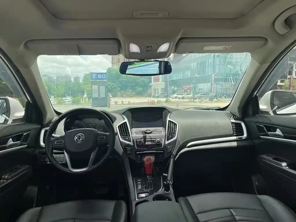 Dongfeng AX7 2015 2.3L AT