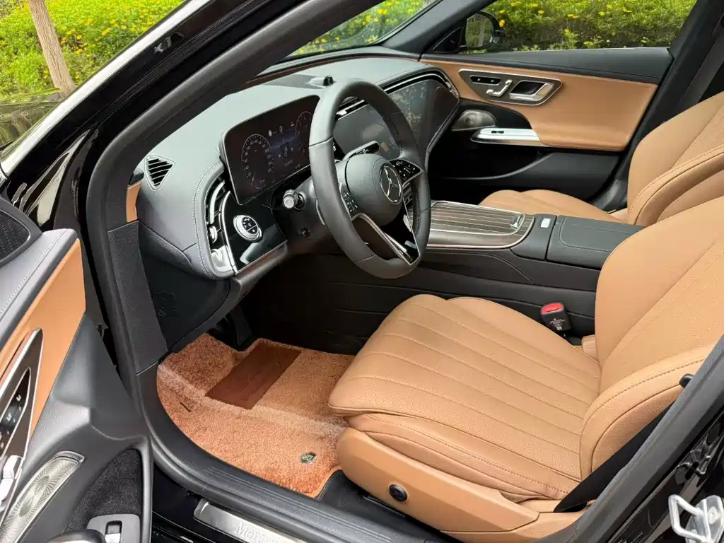 Mercedes-Benz E-Class — миниатюра 6