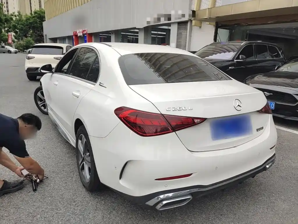 Mercedes-Benz C-Class — миниатюра 5