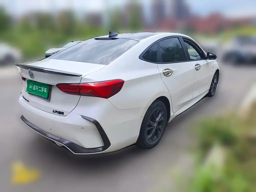 Buick Verano — миниатюра 6