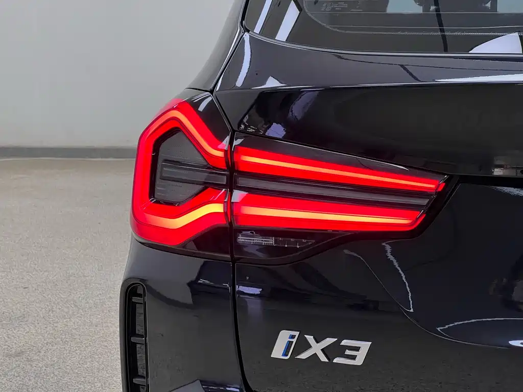 BMW iX3 — фотографии объявления, Фото 10