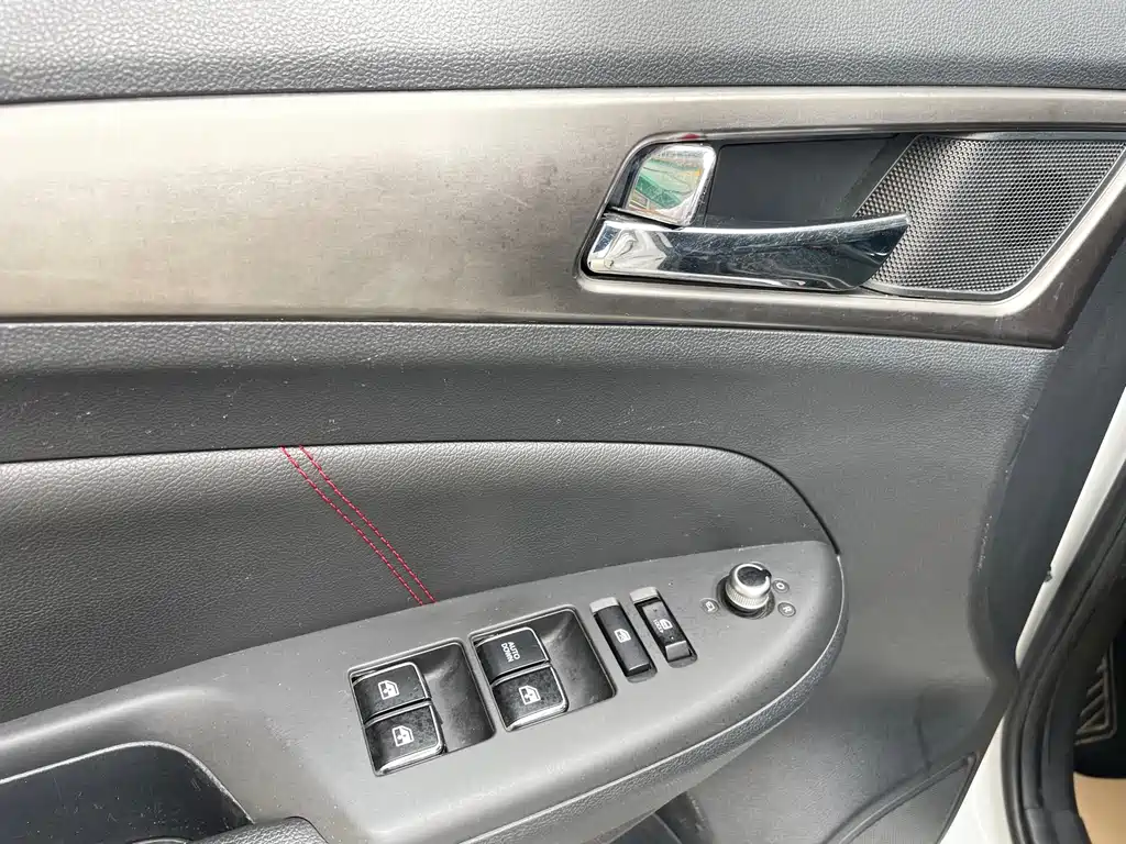 Changan CS75 — миниатюра 9