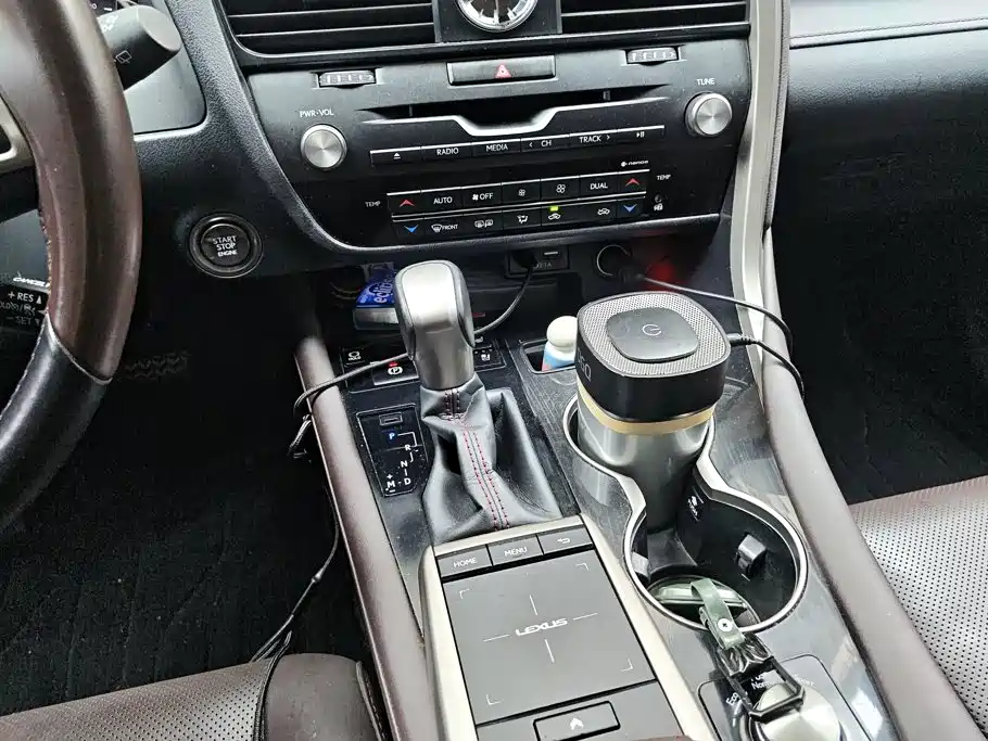 Lexus RX — миниатюра 16