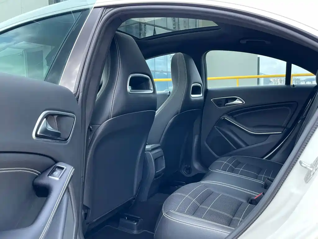 Mercedes-Benz CLA (Import) — миниатюра 6