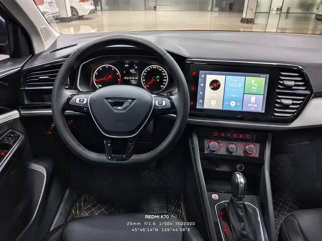 Jetta VS5 — миниатюра 10