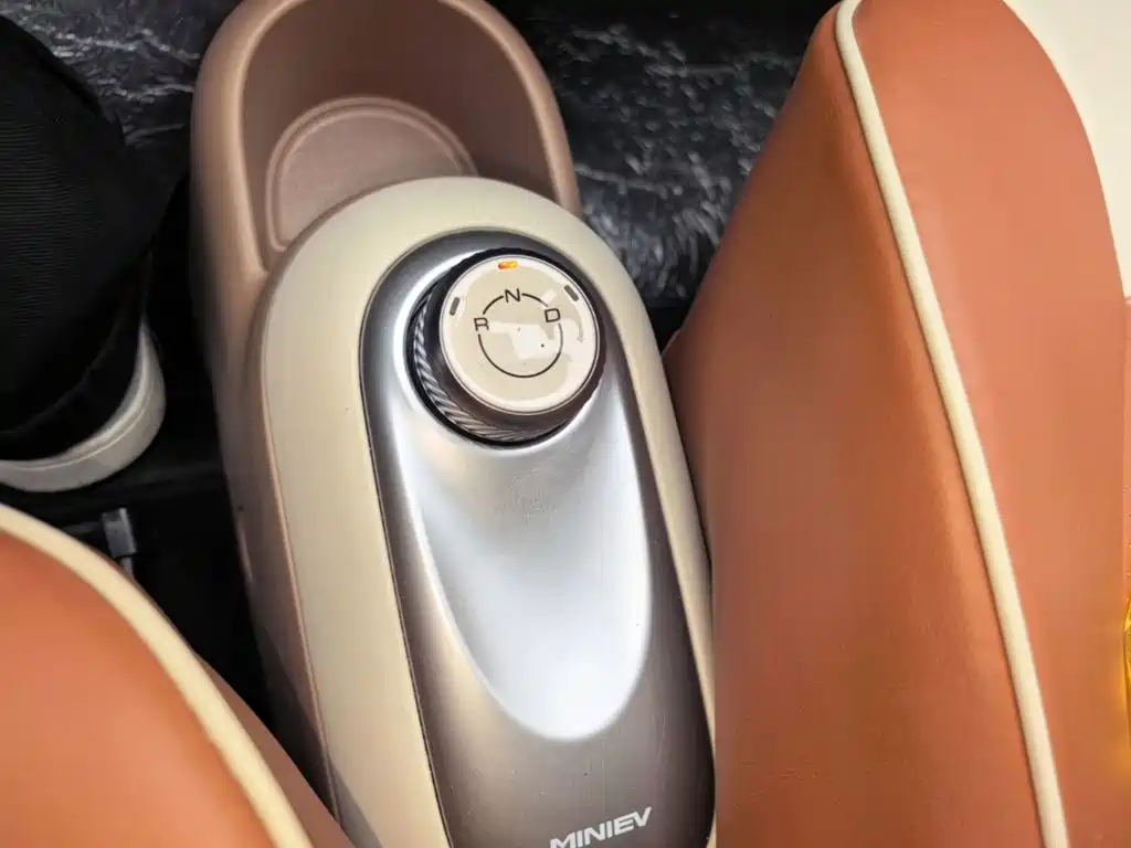 Wuling MINIEV — миниатюра 14