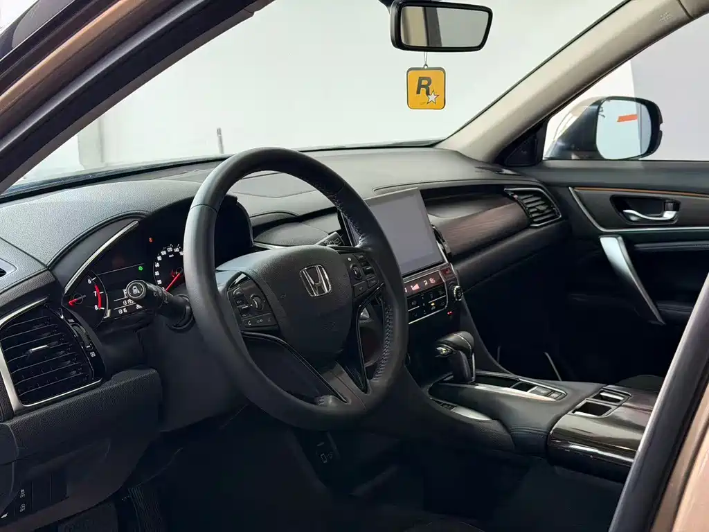Honda Avancier — миниатюра 9
