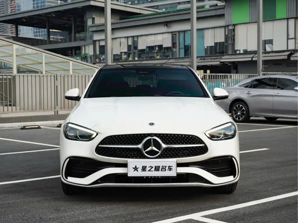 Mercedes-Benz C-Class — миниатюра 4