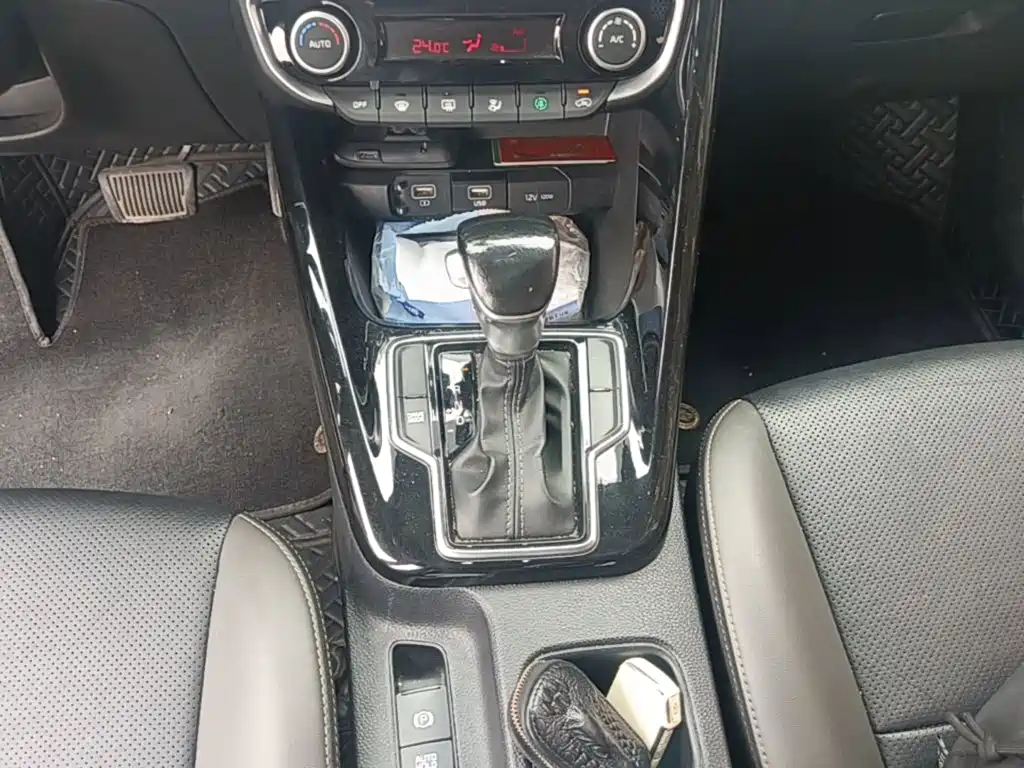 Kia Sportage — миниатюра 14
