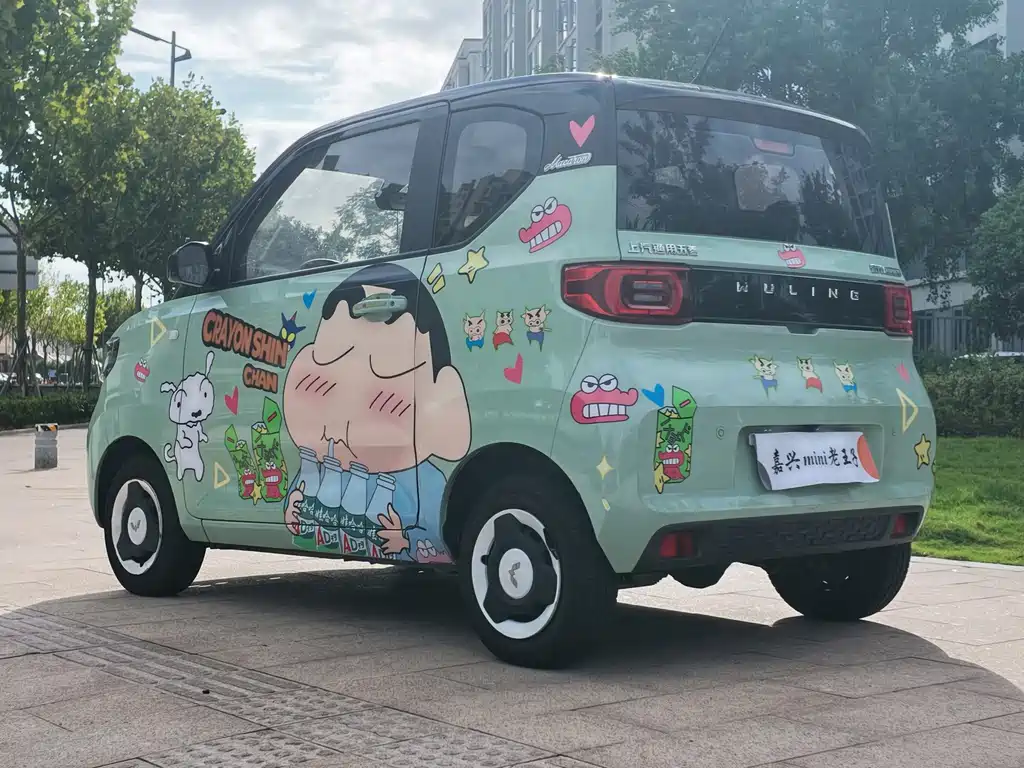 Wuling MINIEV — миниатюра 4